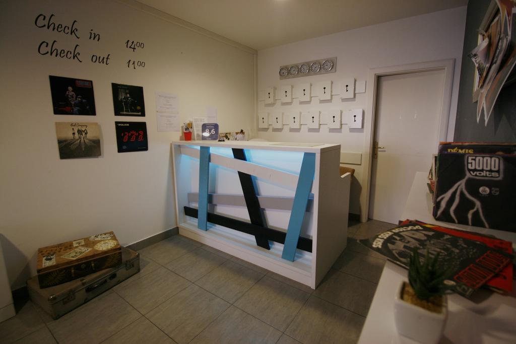 Pozitiv Hostel Zagreb Eksteriør bilde